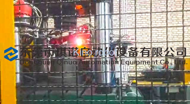 工業機器人